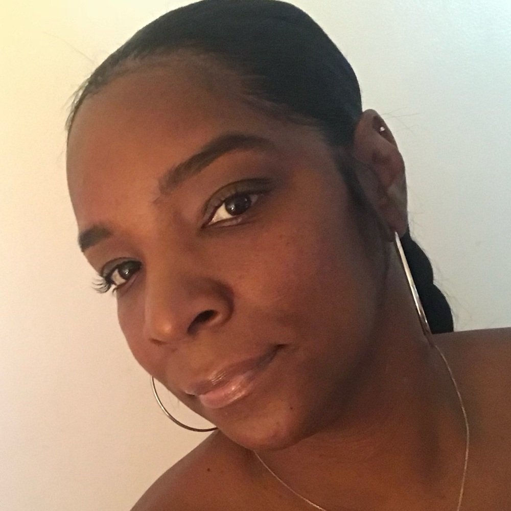 Meet your Posher, Natasha